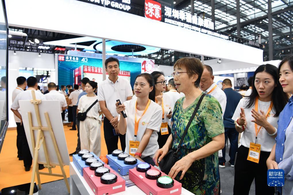 六六棋牌游戏
